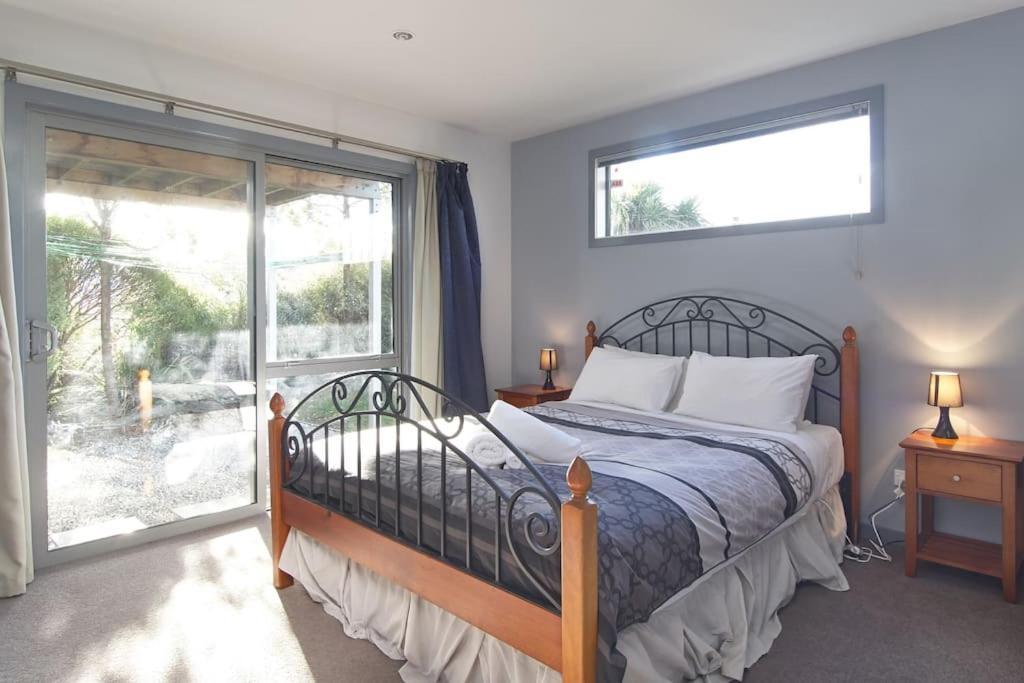 Stunning Bob Lee Place Villa Wanaka Exteriör bild