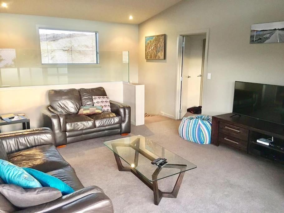 Stunning Bob Lee Place Villa Wanaka Exteriör bild